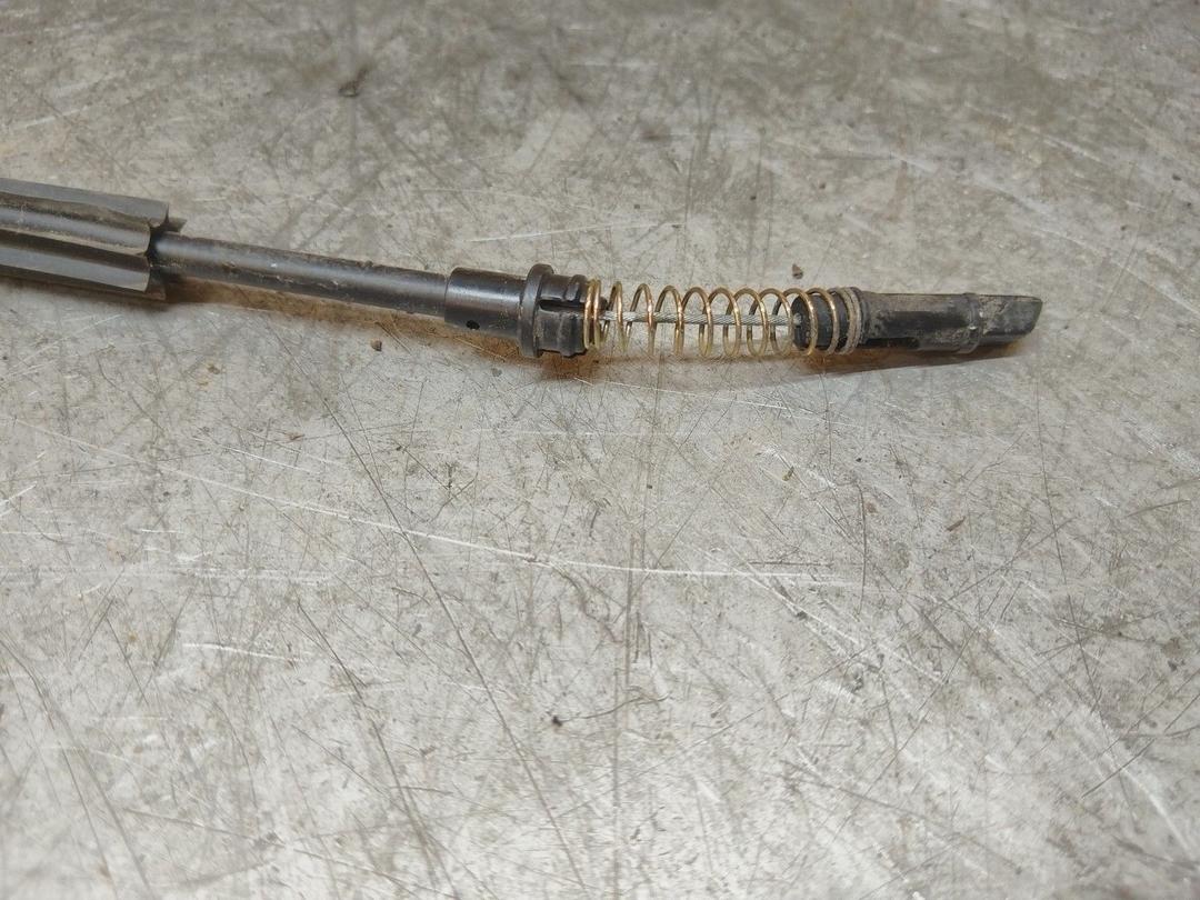 Трос открывания лючка топливного бака AWS1XO Skoda Fabia купить