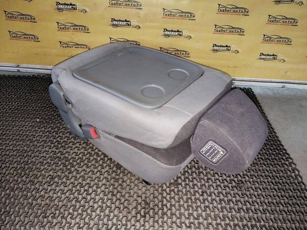 Сиденье заднее ZZF0H0 Mazda Premacy купить в магазине запчастей бу