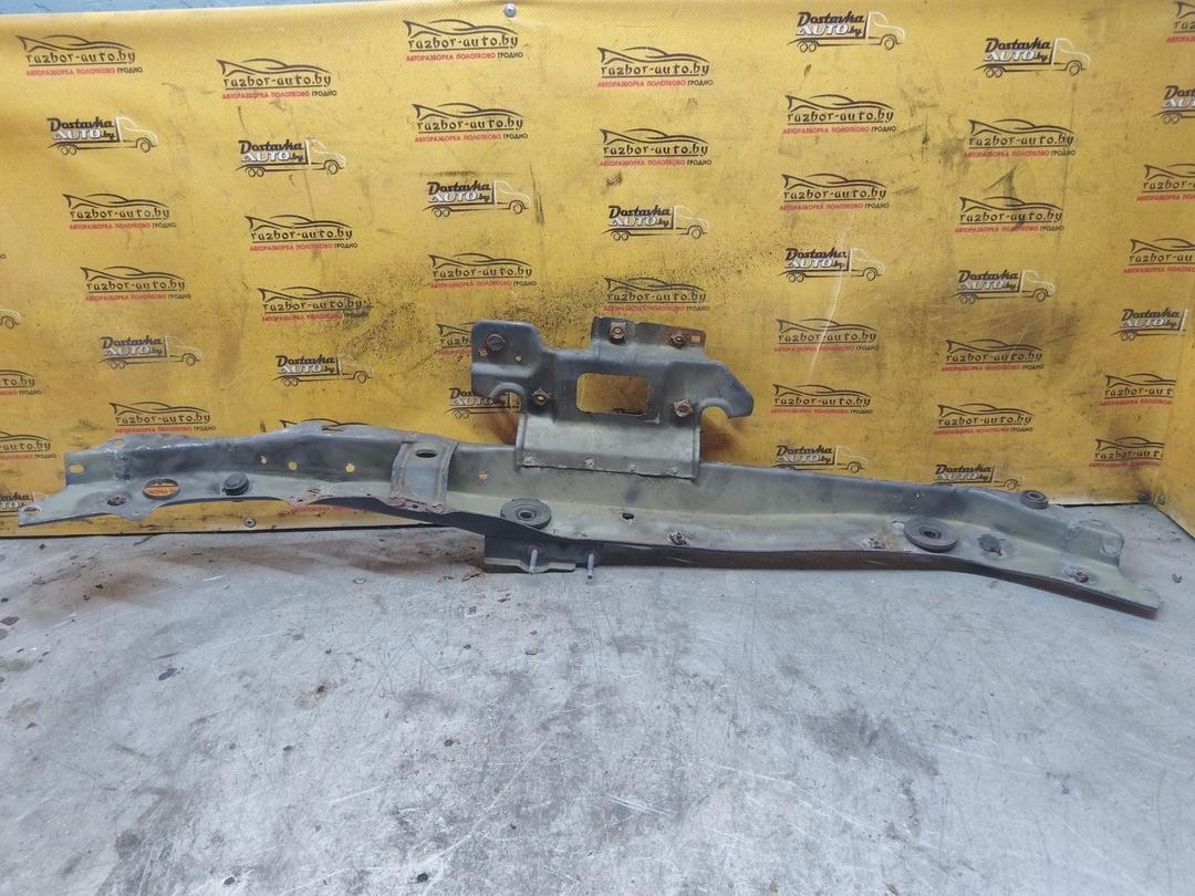 Планка под капот CPDH8R Nissan Micra