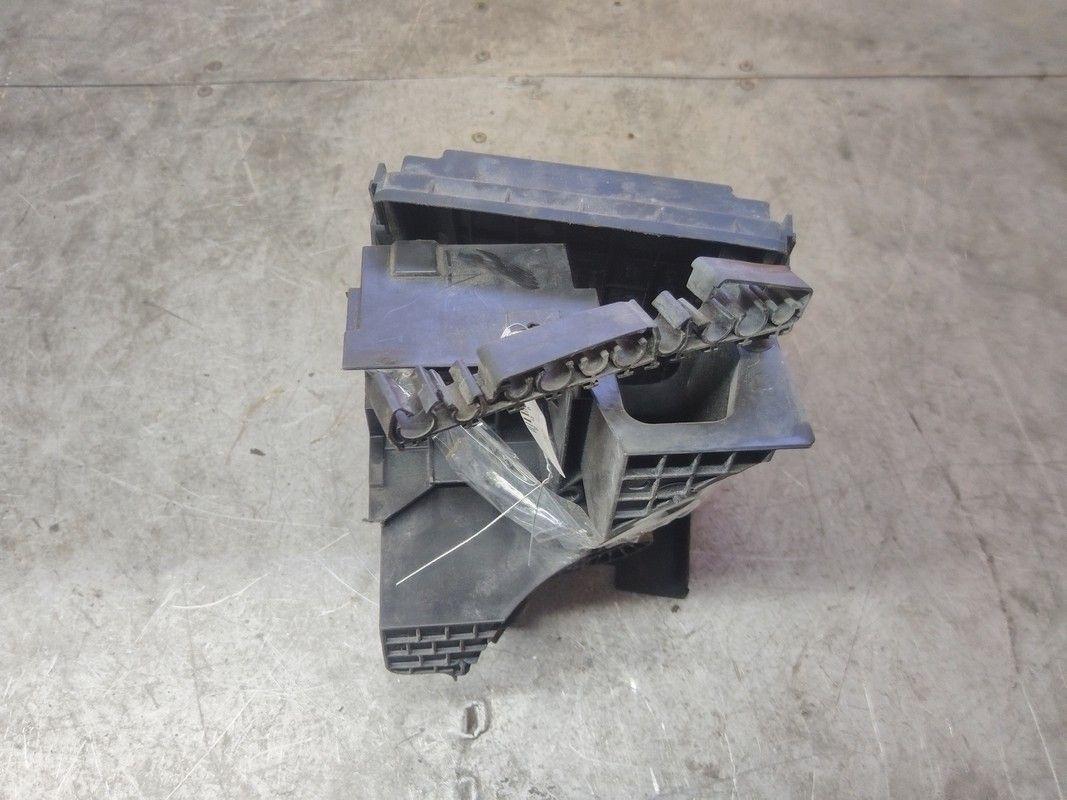 Короб предохранителей JCYON0 Seat Altea - Фото 6