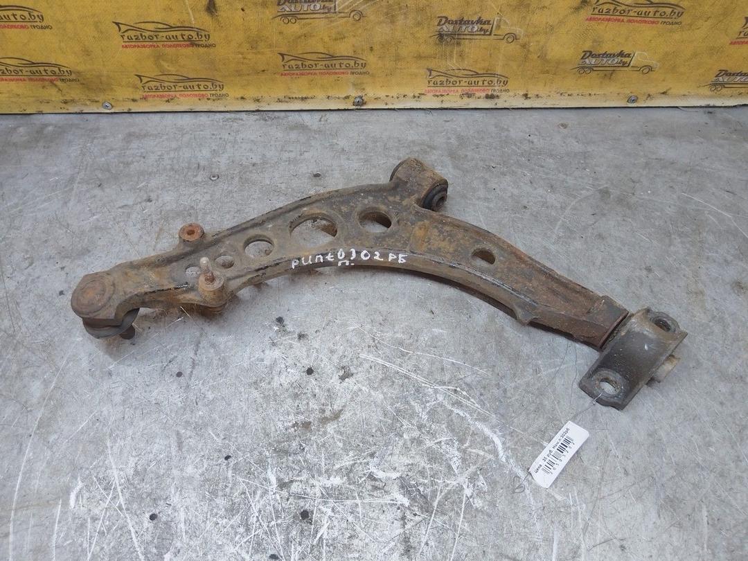 Рычаг передний правый WZCWYF Fiat Punto