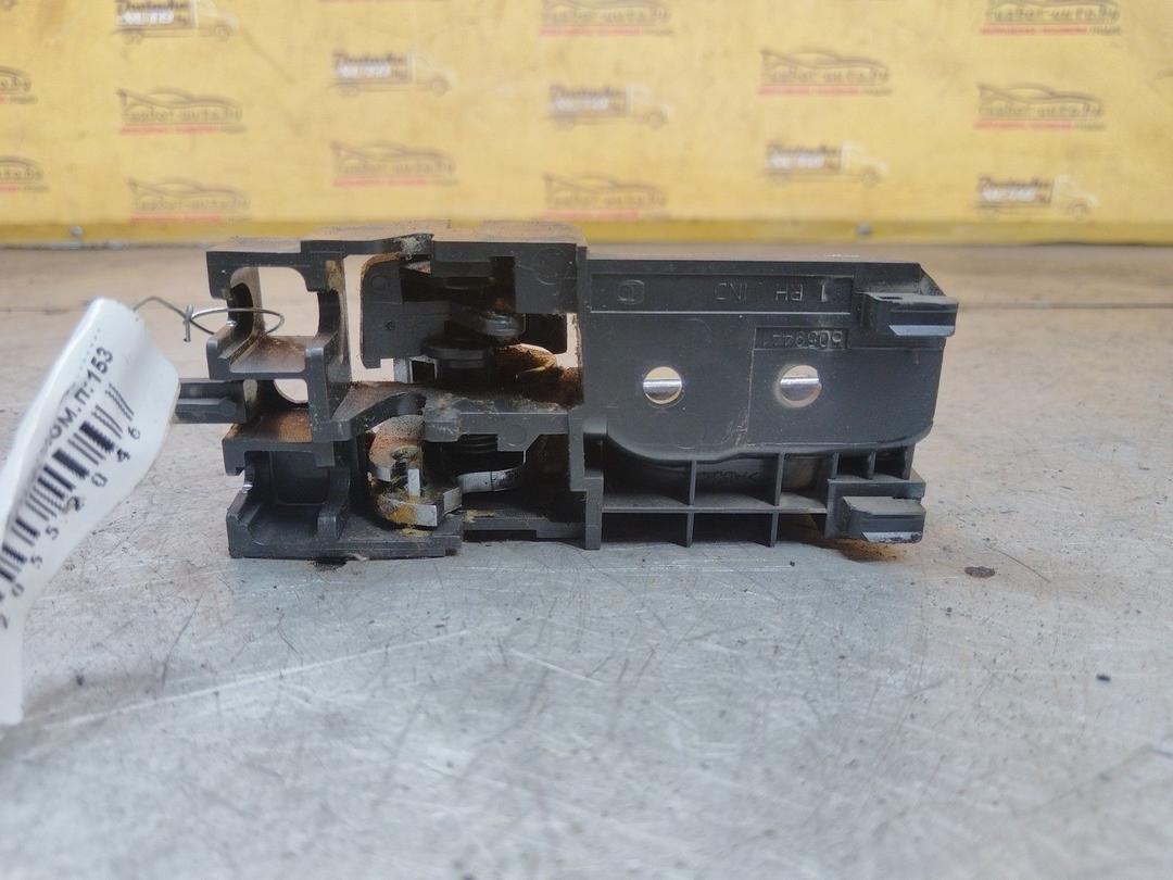 Ручка внутренняя передняя правая B4QVIZ Toyota Avensis купить