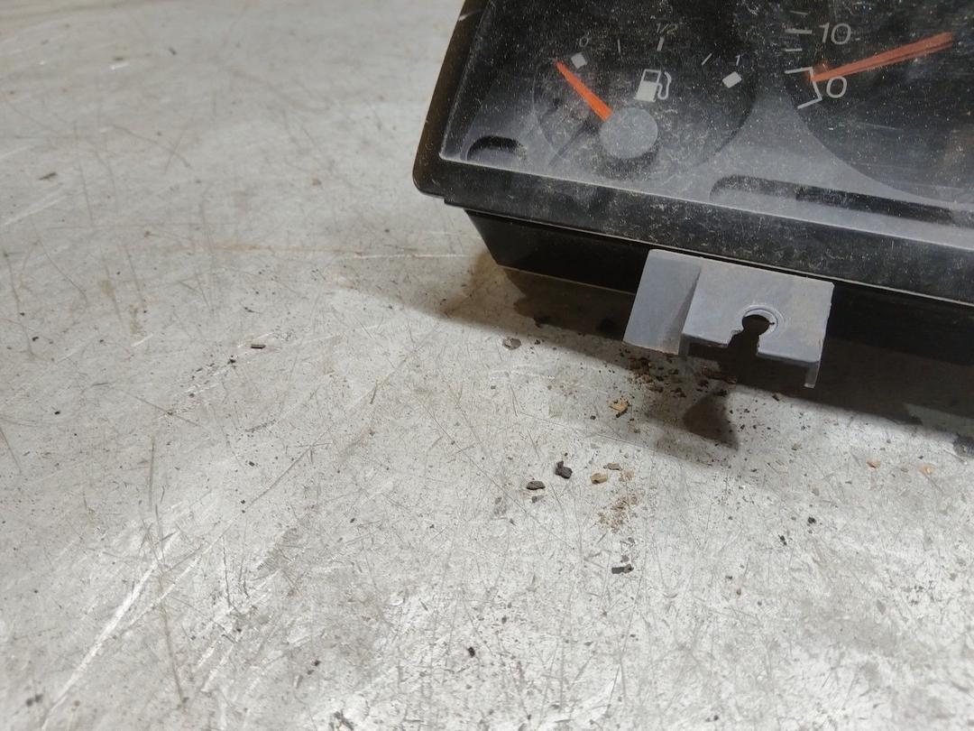 Щиток приборов (приборная панель) VWMV9T Peugeot 405 купить с доставкой