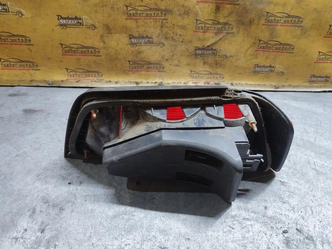 Фонарь задний левый 3E99FL Peugeot 405 купить в магазине запчастей бу