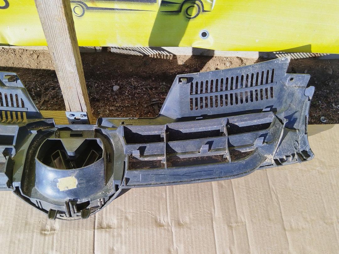 Решетка радиатора MVX238 Volkswagen Golf купить с доставкой