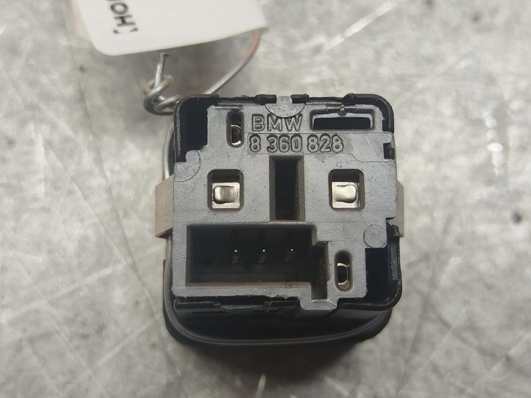 Кнопка центрального замка ZZ92OA BMW 5 E39 - Фото 3