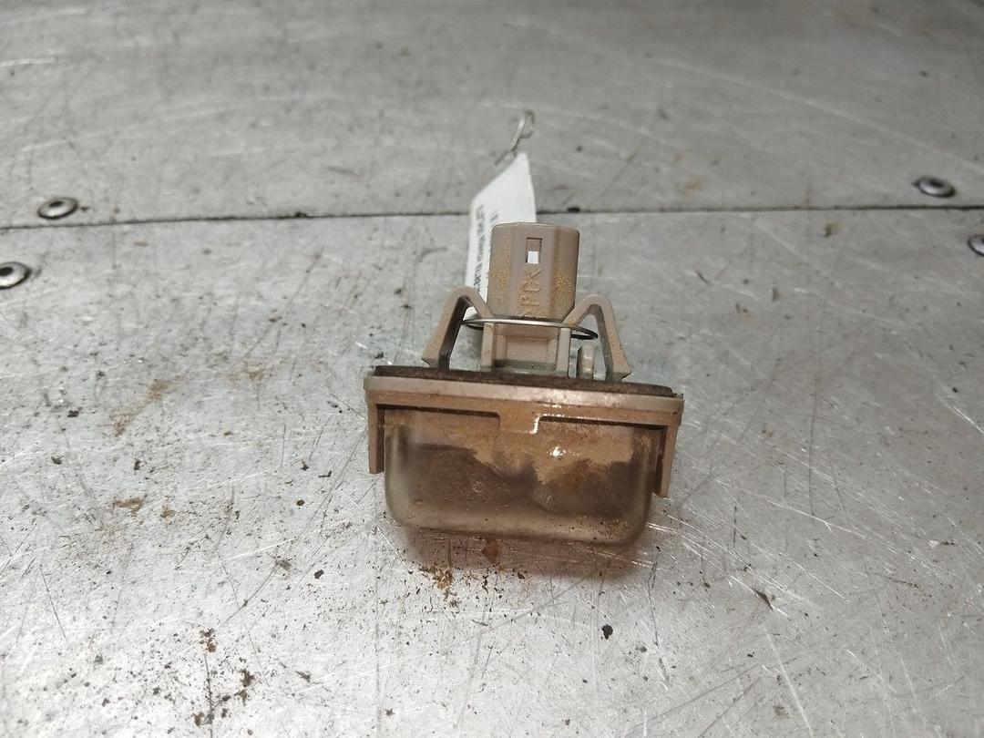 Подсветка номера MHL6T8 Mazda 6 - Фото 3