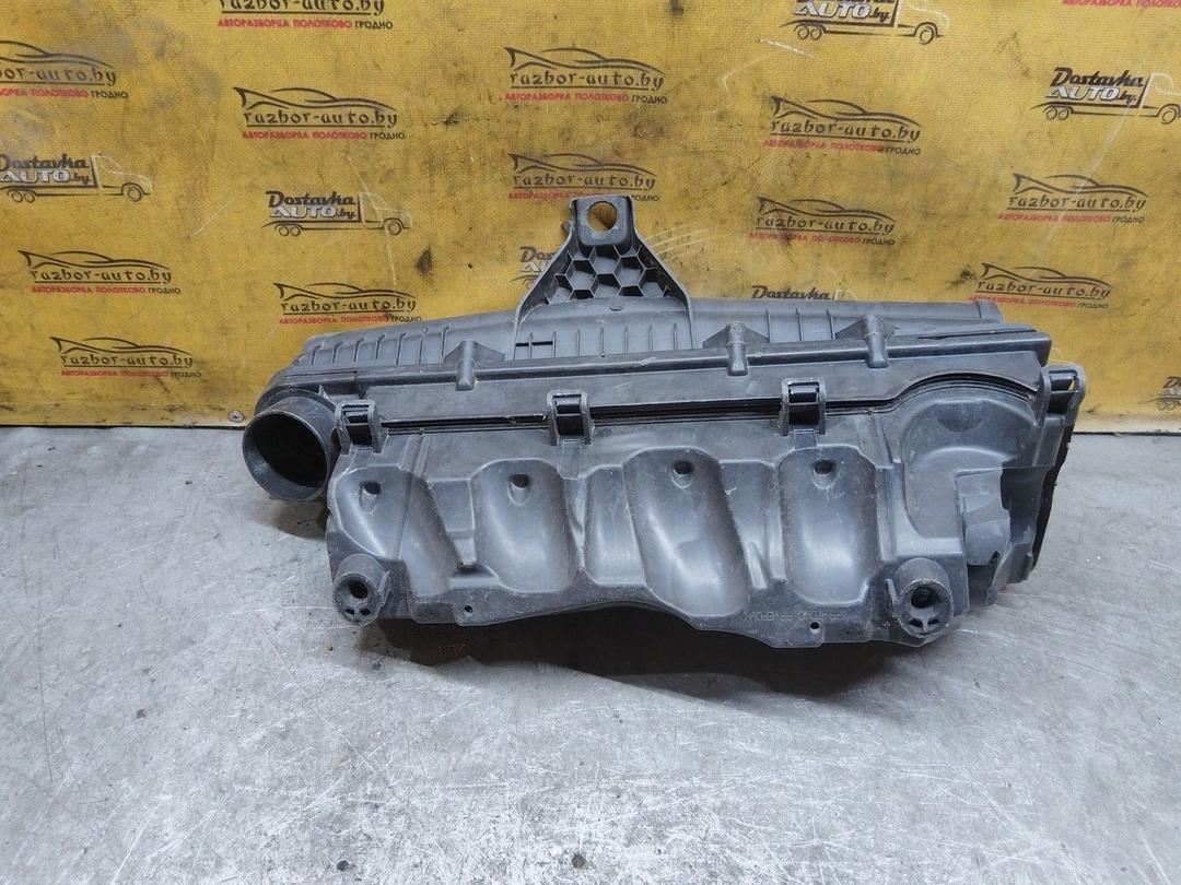 Корпус воздушного фильтра 0LJIGT Peugeot 308 купить на авторазборке