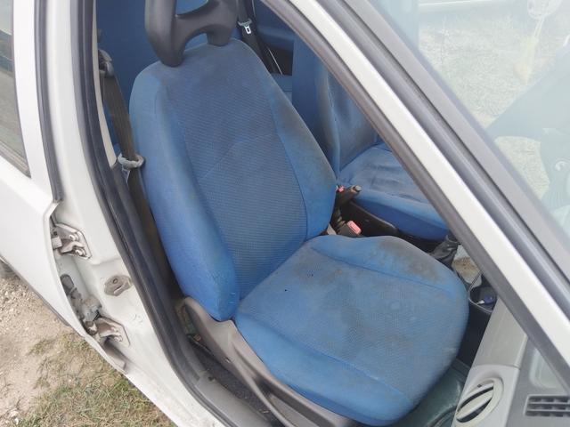 Сиденье переднее 9BE75N Fiat Punto undefined