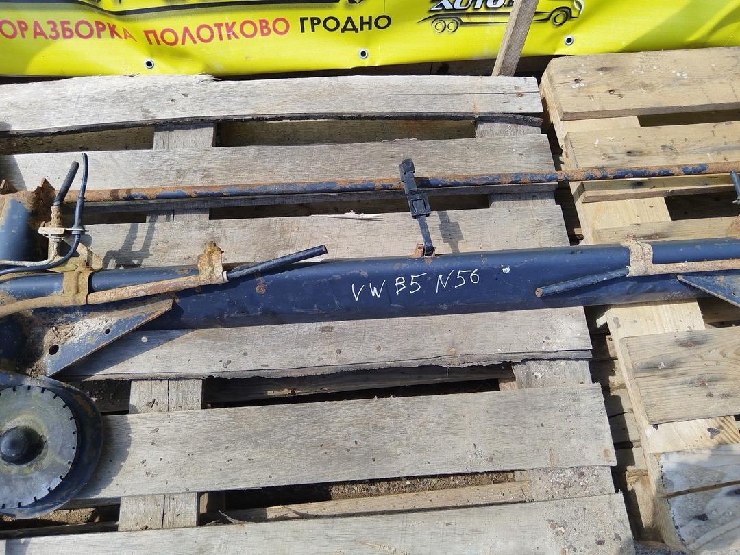 Балка подвески задняя 3L826R Volkswagen Passat undefined