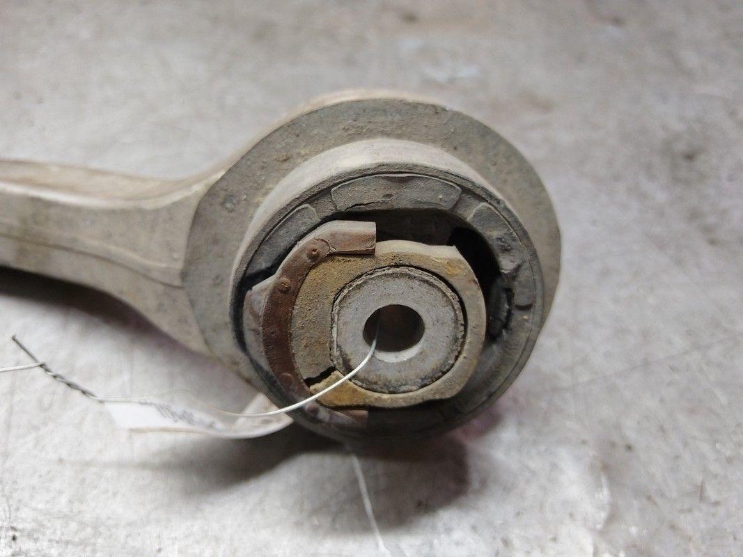 Рычаг передний левый DWOQHG Audi A6 - Фото 2