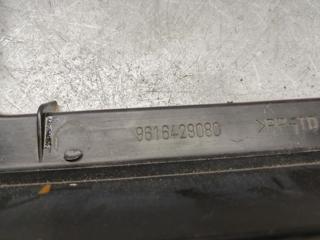 Корпус салонного фильтра 9PR6A4 Peugeot 406 купить с доставкой