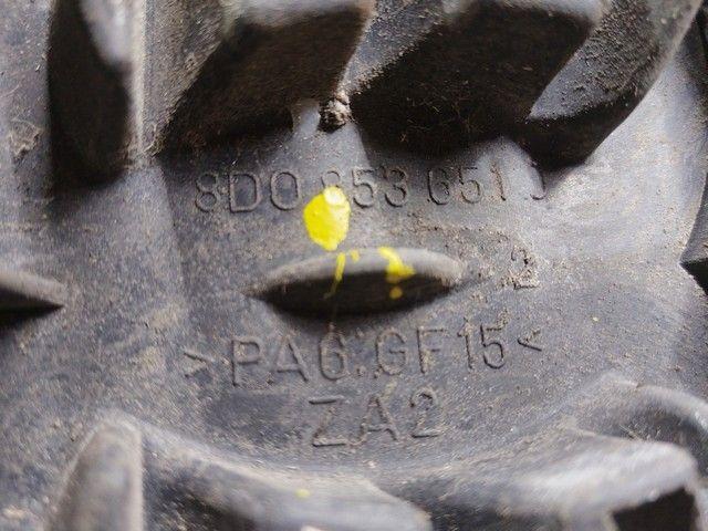 Решетка капота AV4MTU Audi A4 undefined