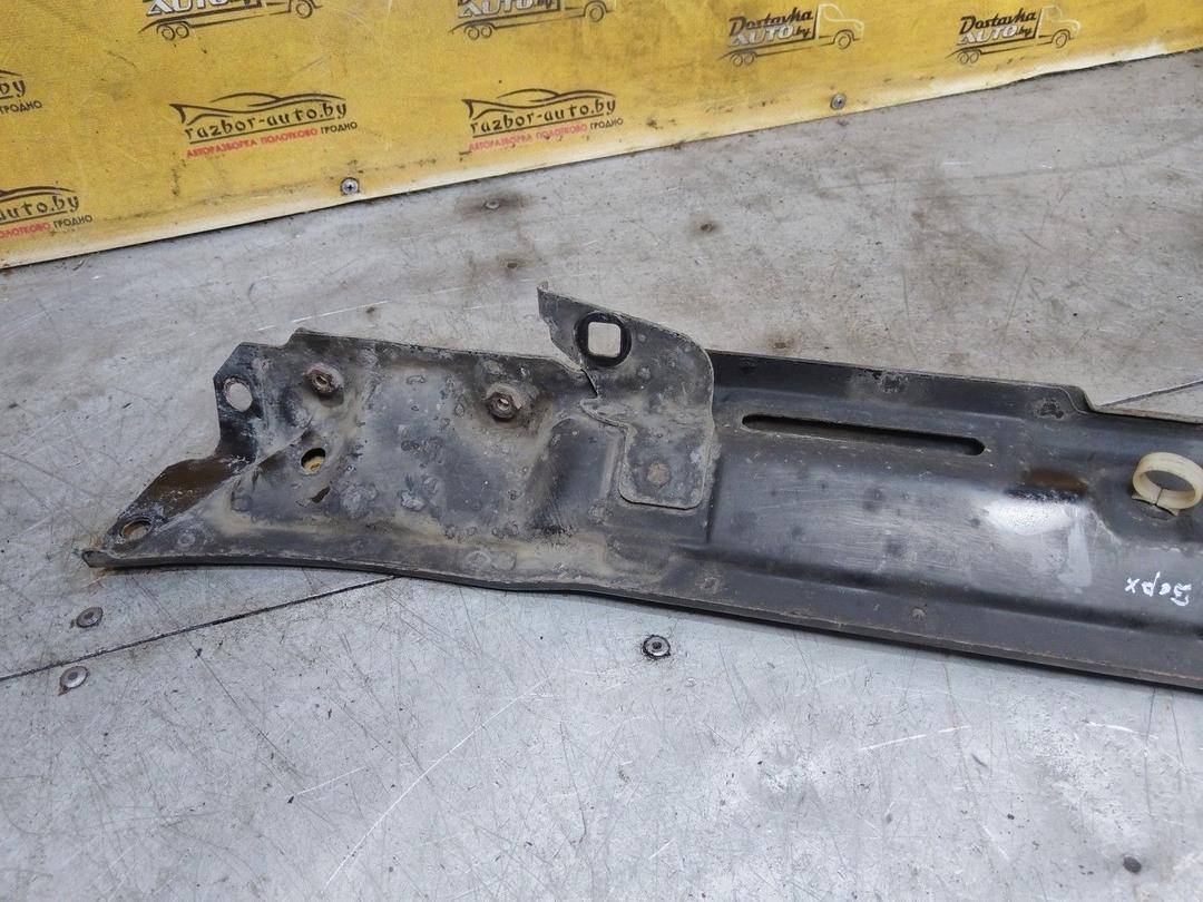 Планка под капот KJDZ0Y Peugeot 406 купить на авторазборке