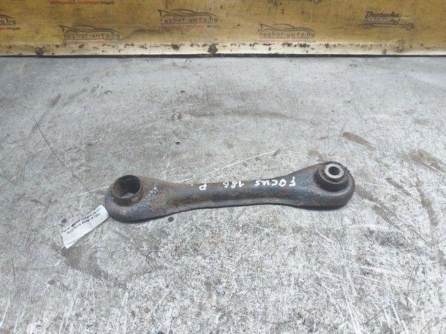 Рычаг задний правый 8B3R3W Ford Focus