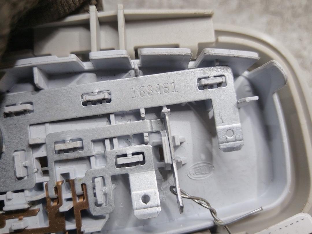 Подсветка салона OGNMLQ Ford Galaxy купить в магазине запчастей бу