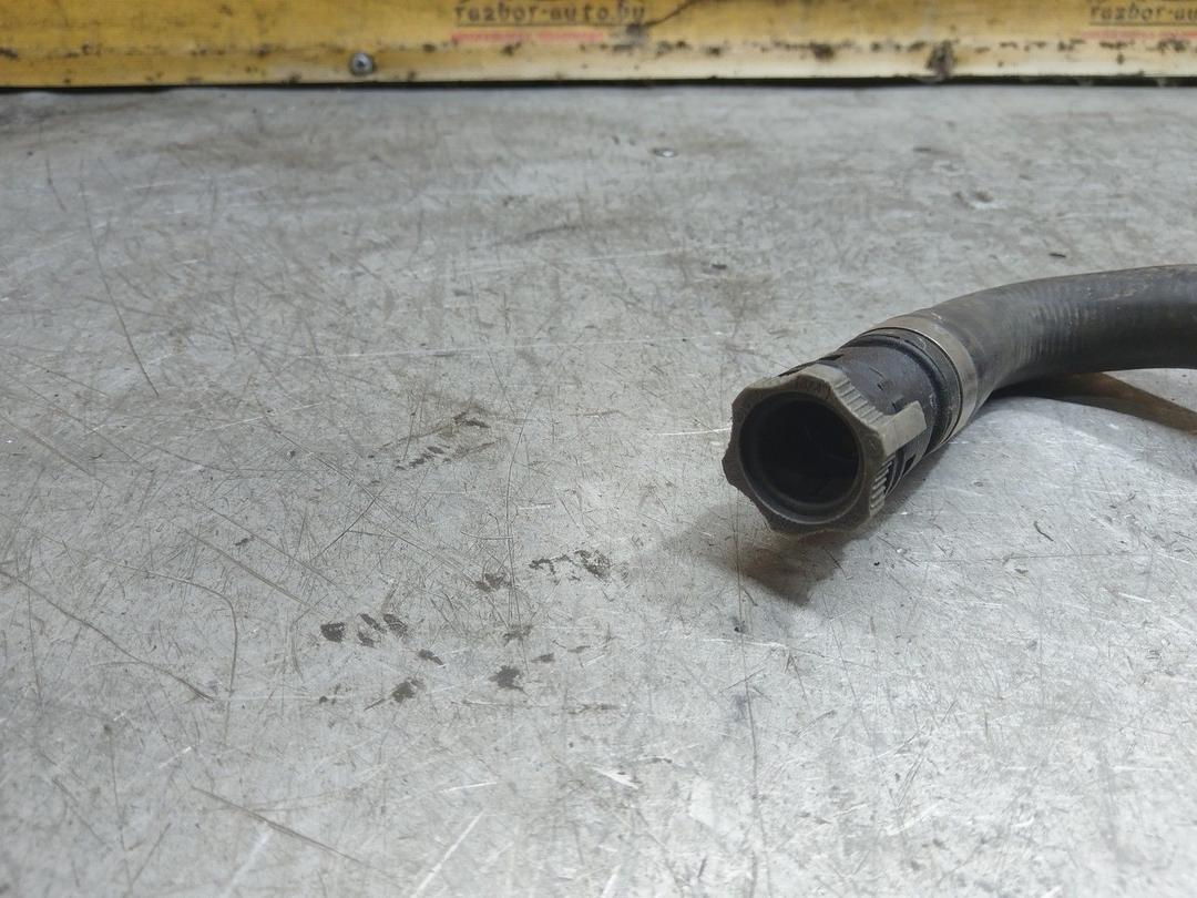 Патрубок отопителя (печки) SQ89H5 Ford C-Max купить в магазине запчастей бу