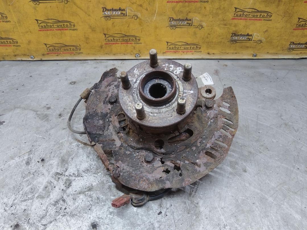 Кулак поворотный левый U7FIYH Subaru Forester купить