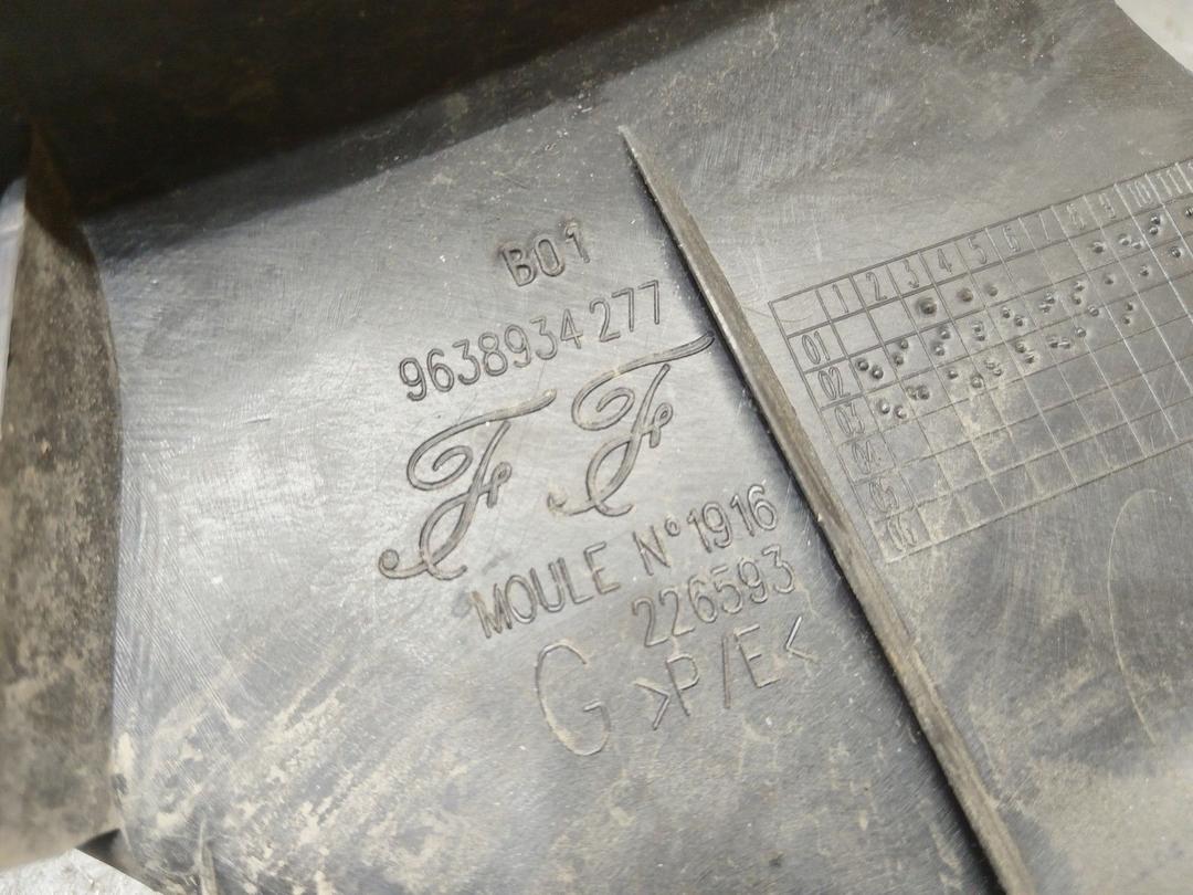 Накладка на порог KJ49Z7 Peugeot 307 купить на авторазборке