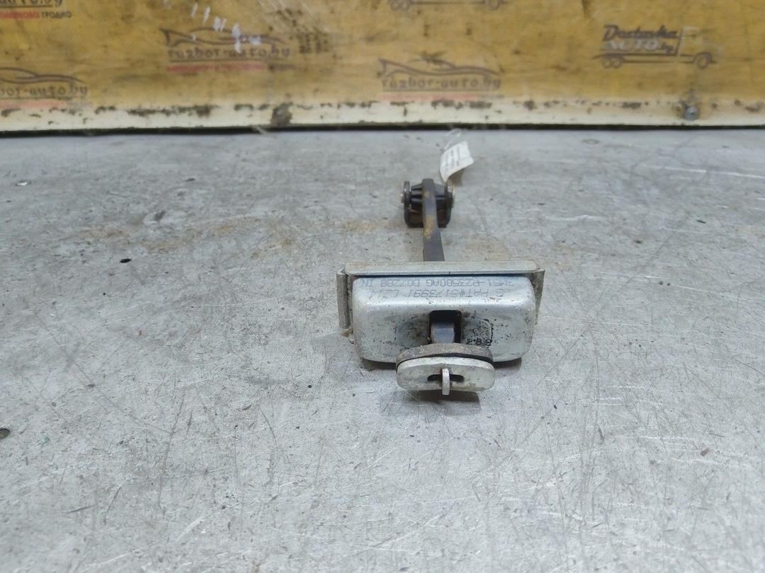 Ограничитель открывания двери передней H357G6 Ford Focus - Фото 2