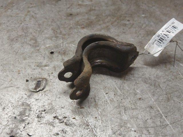 Крепление втулки стабилизатора R32JHS Audi A6 купить с доставкой