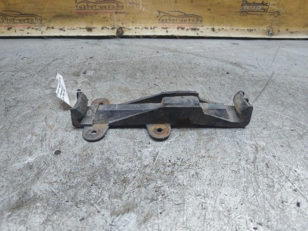 Кронштейн крепления бампера переднего 9Z4JK8 Audi 80 - Фото 2