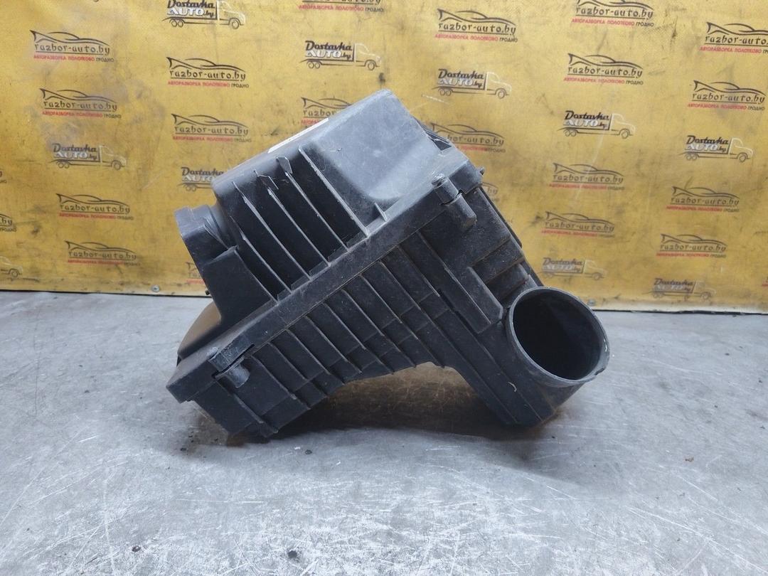 Корпус воздушного фильтра 9NKCJR Peugeot 407