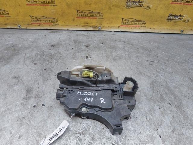 Замок двери передней правой J9ZK4K Mitsubishi Colt