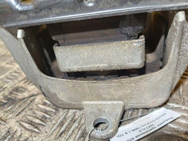 Подушка крепления КПП PFWDR5 Skoda Octavia купить в магазине запчастей бу