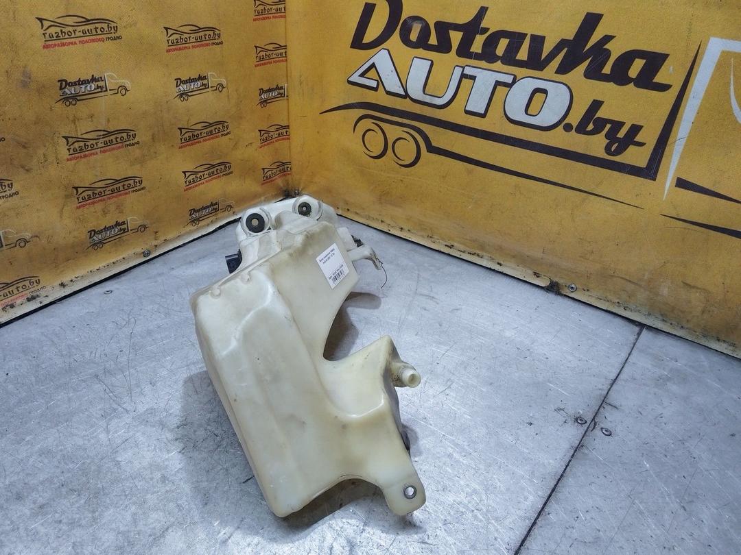 Бачок омывателя YI6NK0 Audi A4 купить