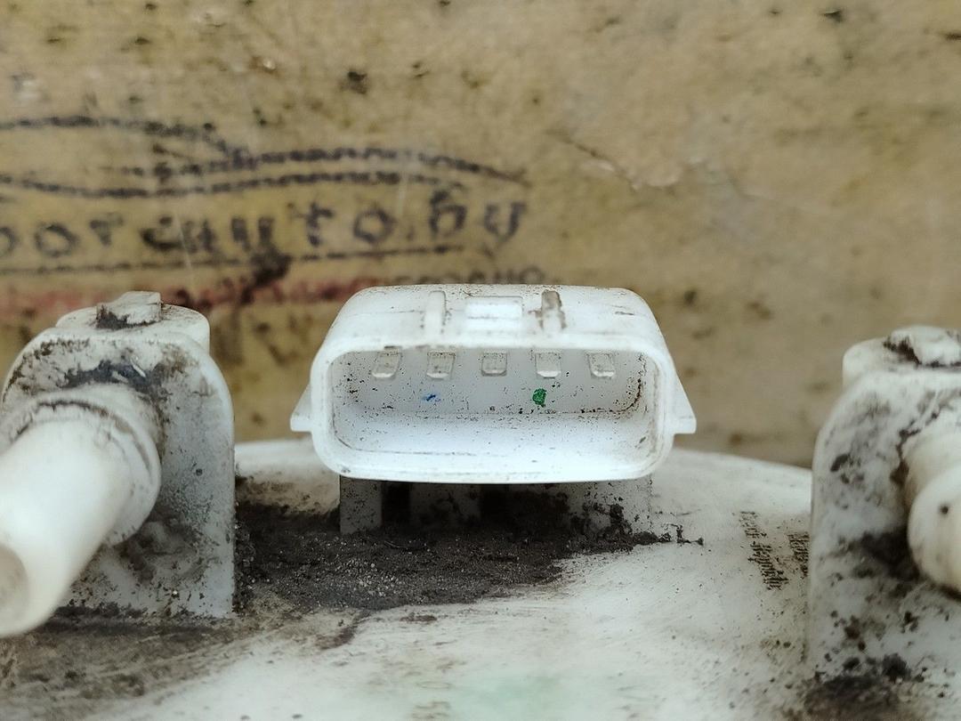 Колба в бак 7JOPKW Nissan Almera - Фото 3