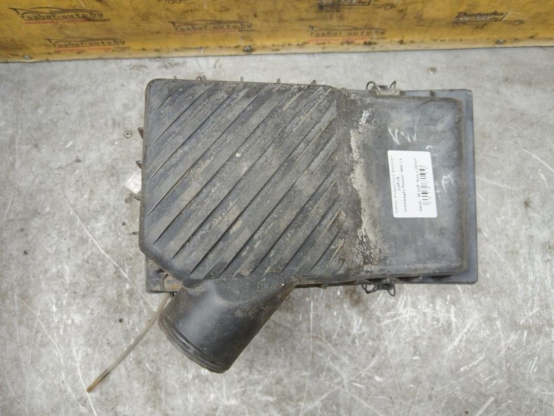 Корпус воздушного фильтра JJ4FJQ Volkswagen Passat - Фото 2