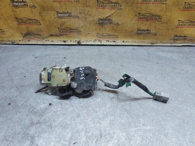 Замок двери задней левой 456M77 Rover 600