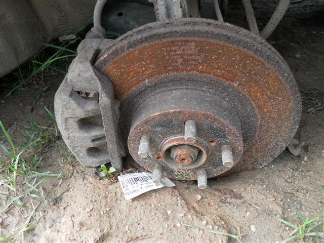 Суппорт передний правый EB8E72