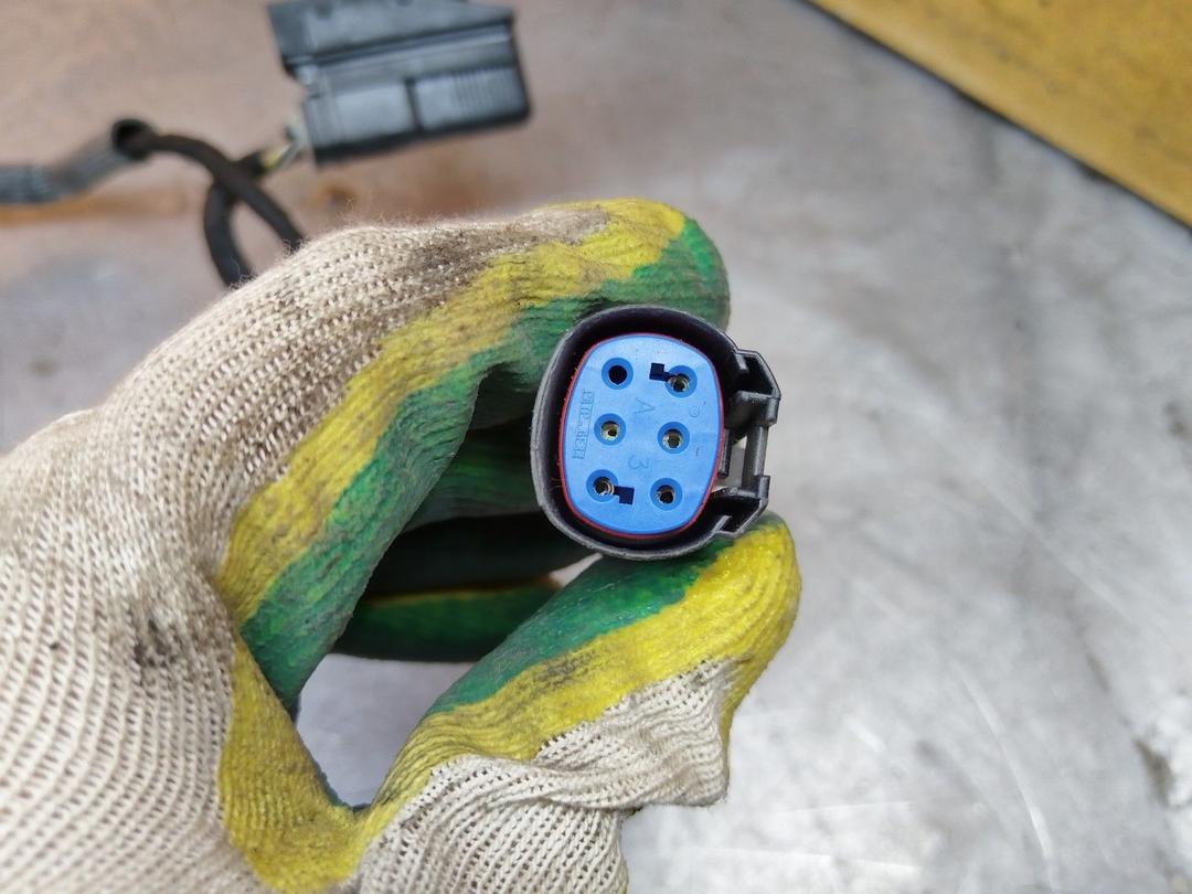 Проводка двери передней правой 78VYGM Volkswagen Sharan купить в магазине запчастей бу