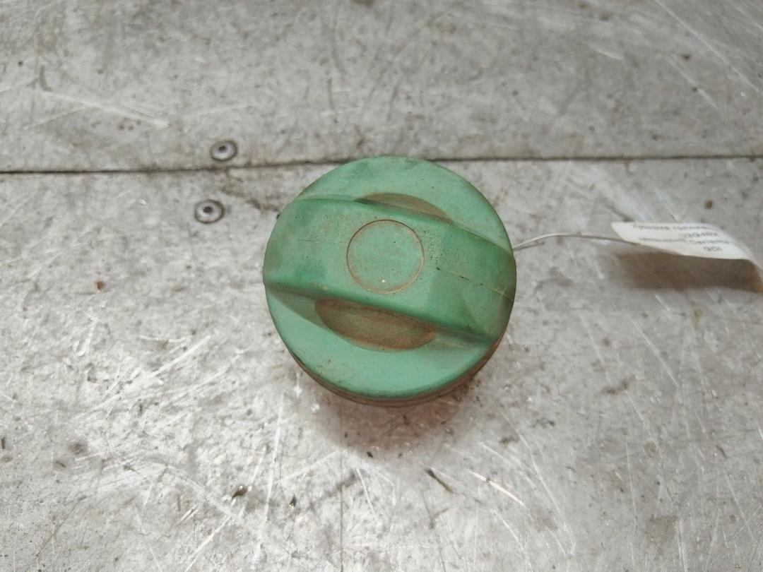 Крышка топливного бака U2G4NX Mitsubishi Carisma - Фото 1