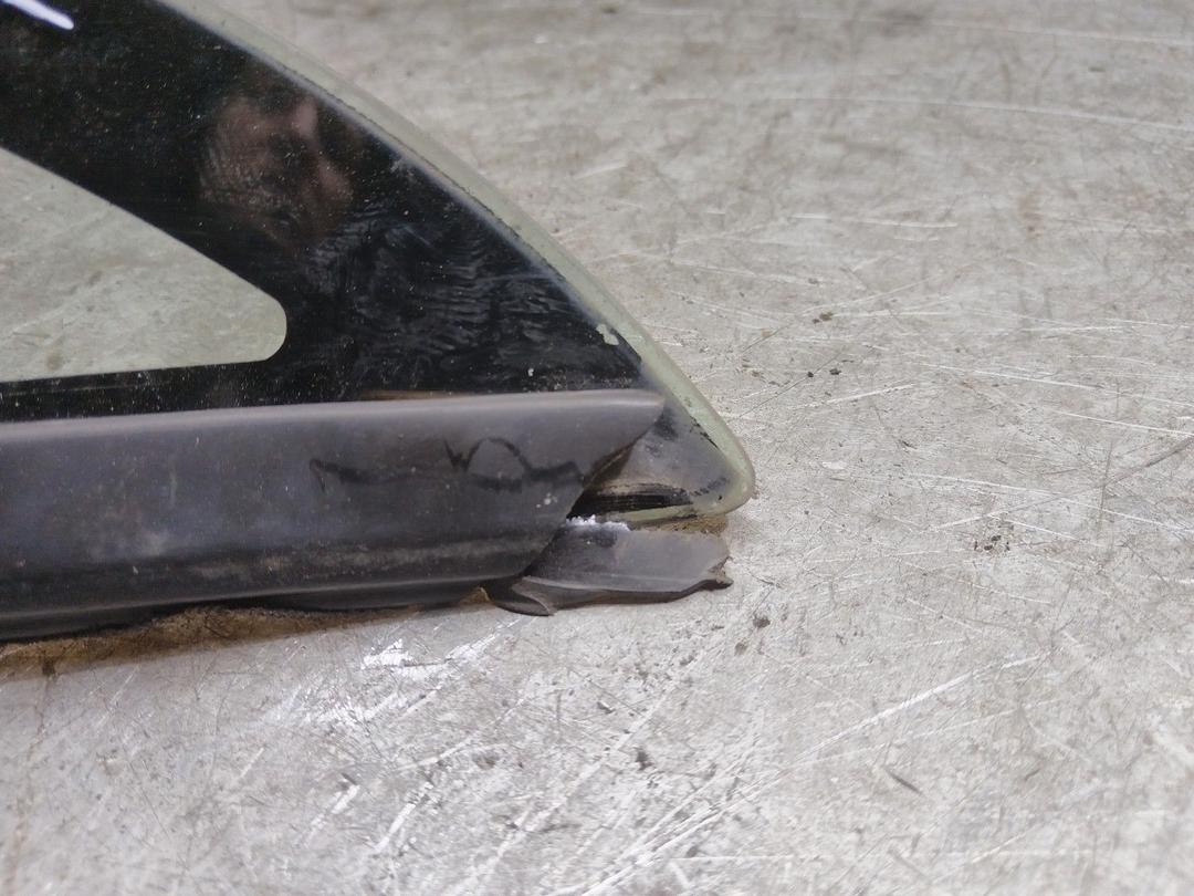 Стекло кузовное боковое правое 3EUCKM Audi 100 купить