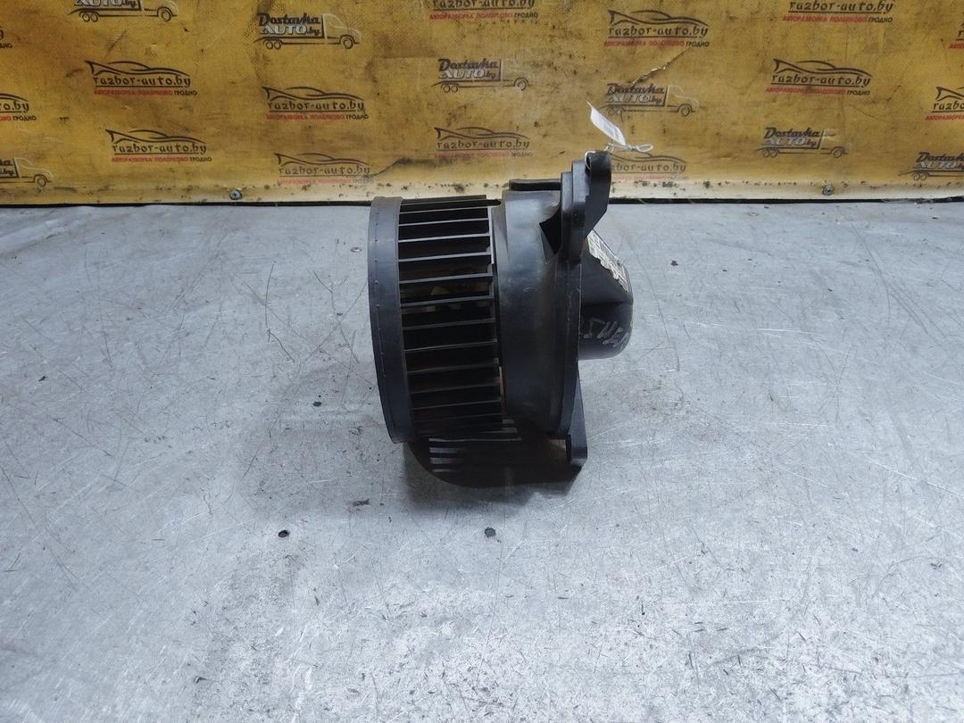 Моторчик печки 3DOT0U Citroen Berlingo