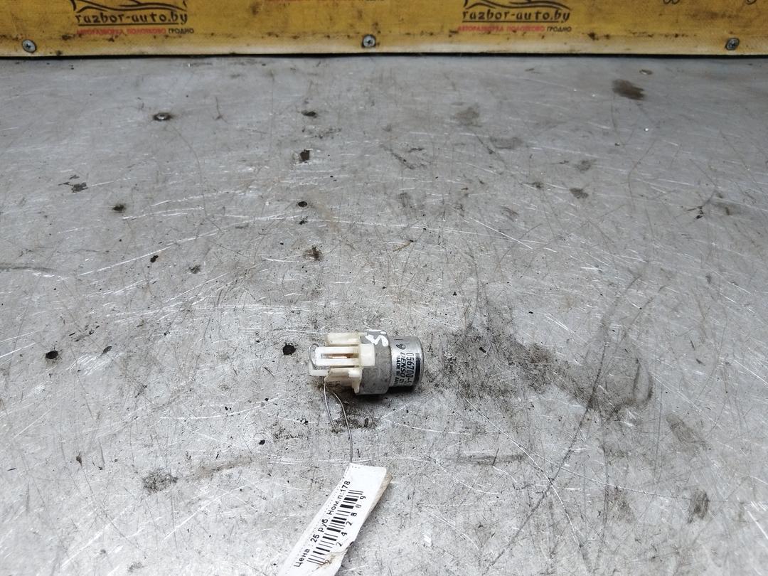 Реле бензонасоса DXFCO7 Subaru Forester