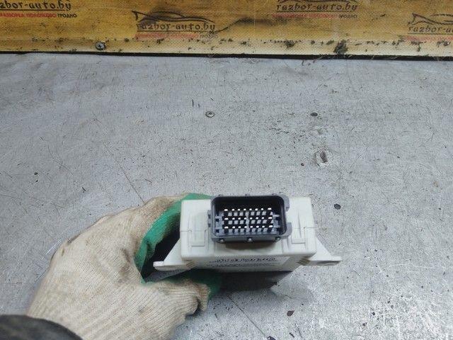 Реле стеклоочистителей (дворников) BL20DN Toyota Avensis купить