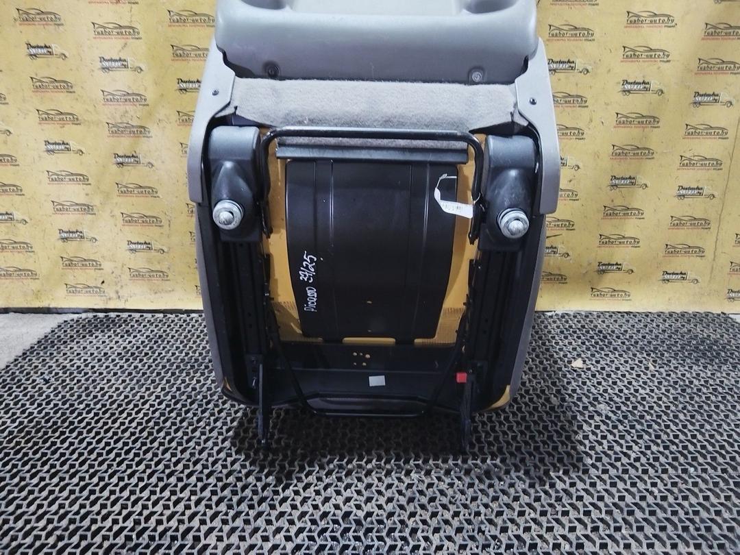 Сиденье заднее 2K7411 Citroen Xsara Picasso undefined