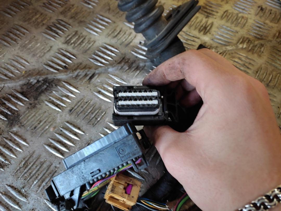 Проводка двигателя NUIZA0 Audi A4 купить с доставкой