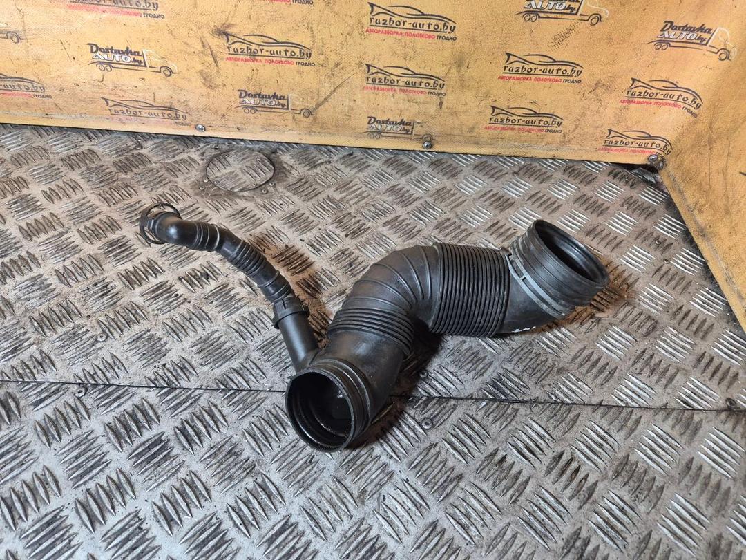 Патрубок турбины FH14FN Volkswagen Passat