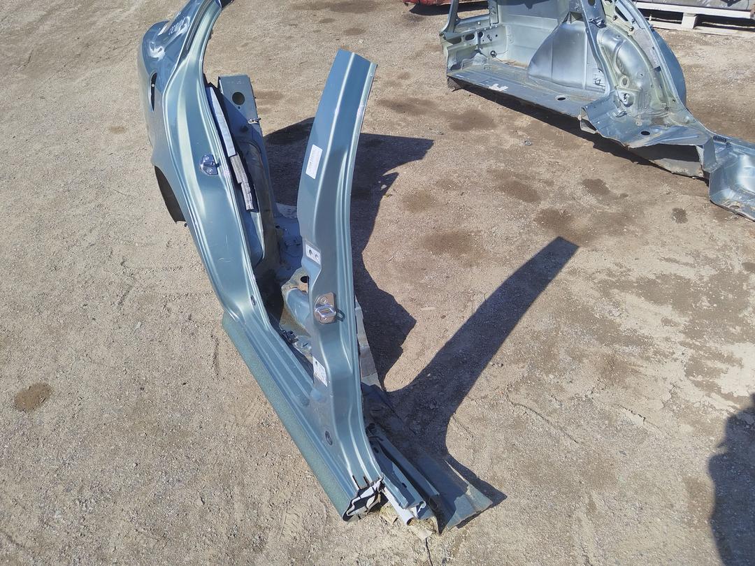 Стойка кузовная центральная правая UPKMHA Skoda Octavia купить с доставкой