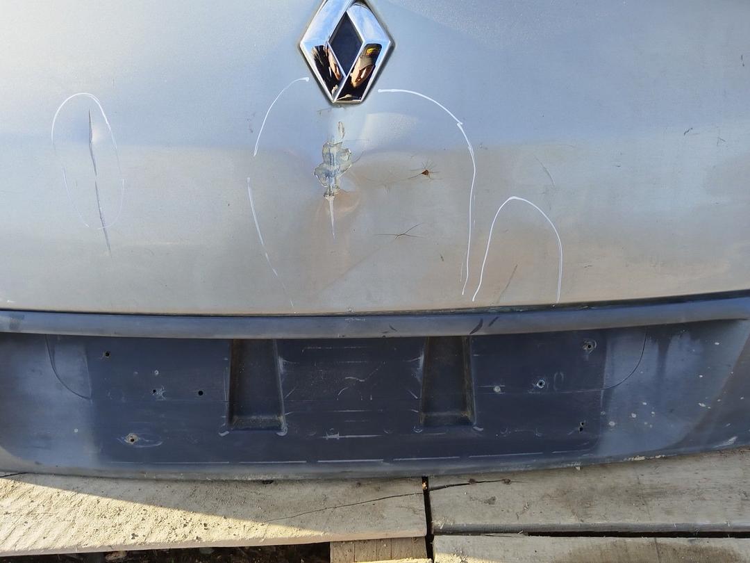 Крышка багажника (дверь 3-5) 1VX5ZW Renault Grand Scenic купить в магазине запчастей бу