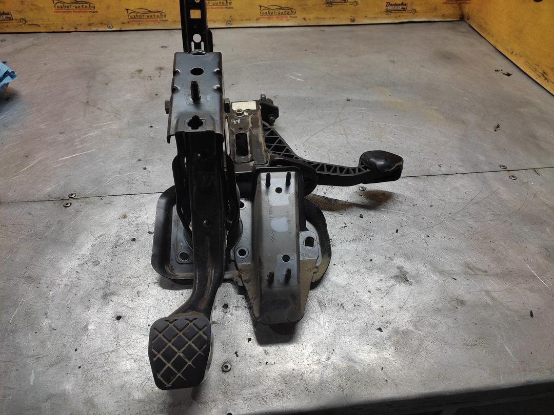 Узел педальный (блок педалей) 1977O2 Audi A3 - Фото 1