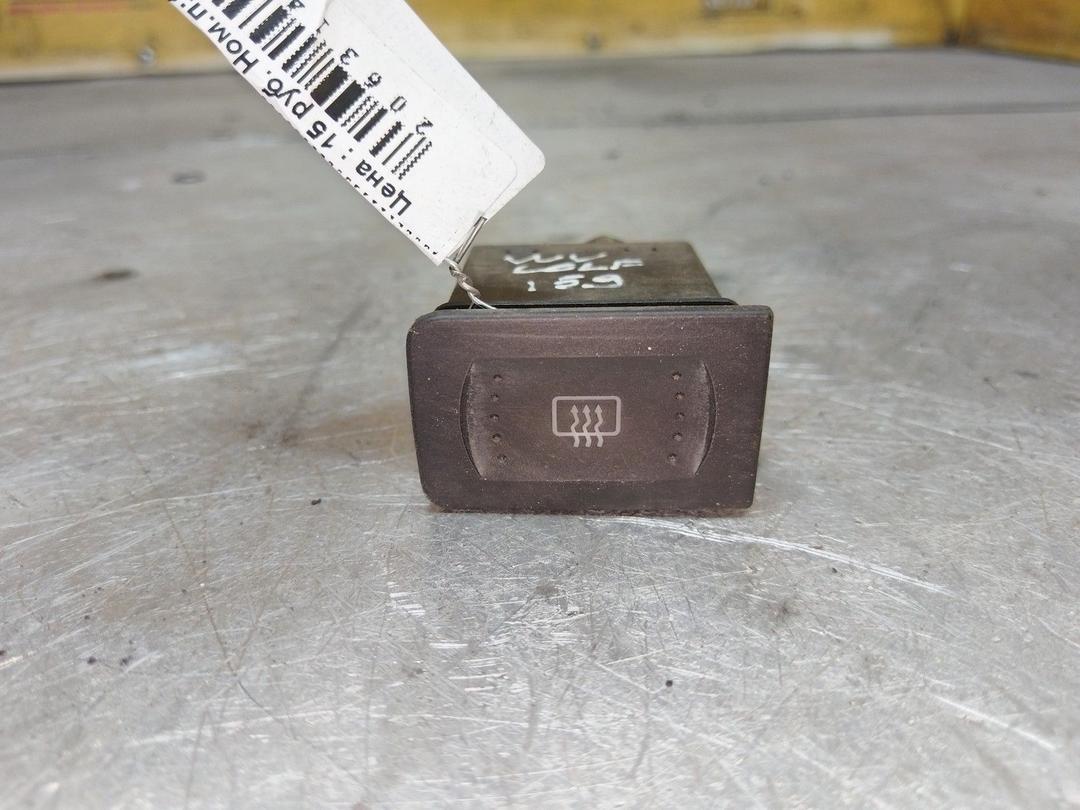 Кнопка подогрева заднего стекла MDW4UL Volkswagen Golf - Фото 1