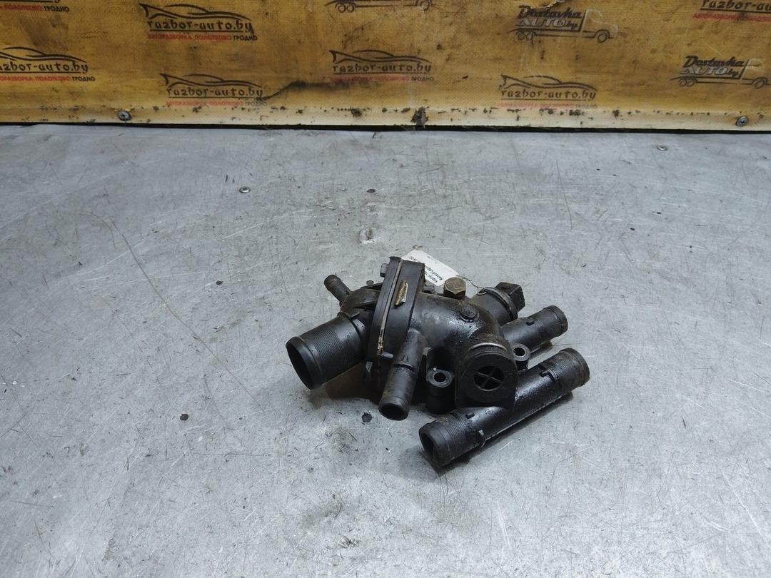 Корпус термостата P2104Y Renault Laguna