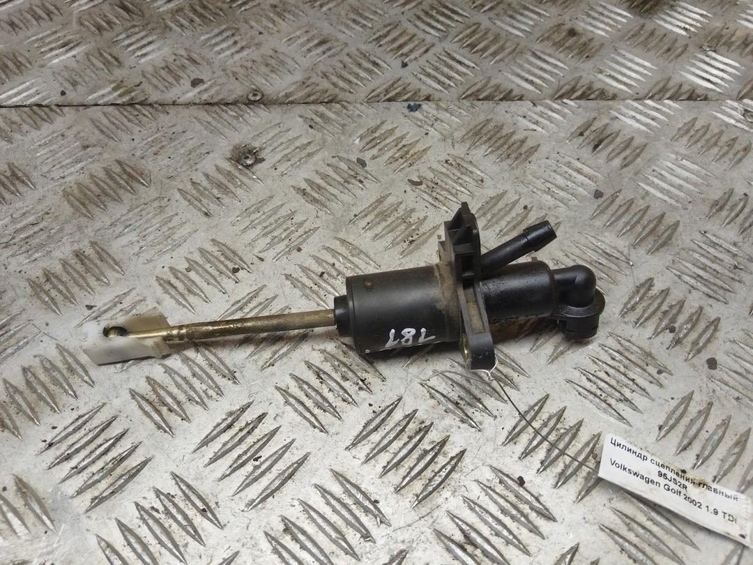 Цилиндр сцепления главный 95JS2R Volkswagen Golf - Фото 1