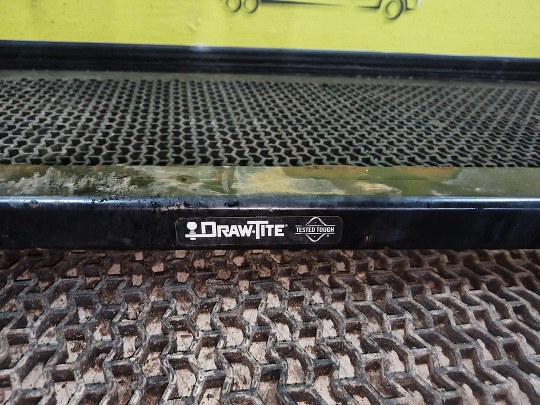 Прицепное устройство (фаркоп) D1I56E Kia Sorento купить на авторазборке